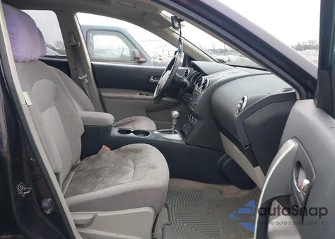 2013 Nissan Rogue Sv z USA, uszkodzony, nr VIN JN8AS5MT0DW522909